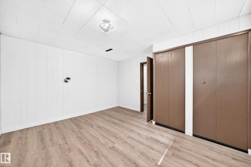 12819 107 Street Nw, Edmonton, AB - Indoor Photo Showing Other Room