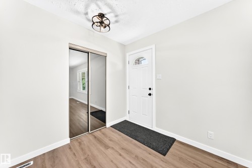 12819 107 Street Nw, Edmonton, AB - Indoor Photo Showing Other Room
