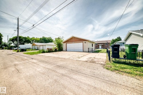 12819 107 Street Nw, Edmonton, AB - Outdoor