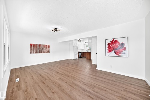 12819 107 Street Nw, Edmonton, AB - Indoor