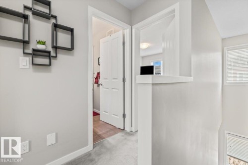 #88 320 Secord Blvd Nw, Edmonton, AB - Indoor Photo Showing Other Room