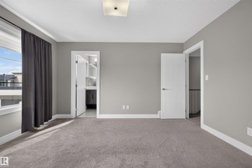 812 Morris Avenue, Leduc, AB - Indoor Photo Showing Other Room