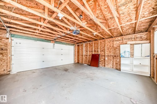 7706 Schmid Crescent Nw, Edmonton, AB - Indoor Photo Showing Garage