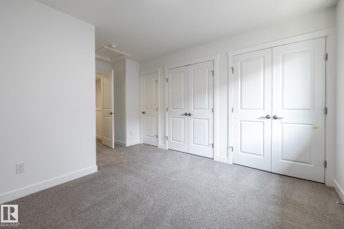 #32 7020 Keswick Cm Sw, Edmonton, AB - Indoor Photo Showing Other Room