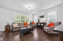 1007 162 Street Sw, Edmonton, AB  - Indoor Photo Showing Living Room 