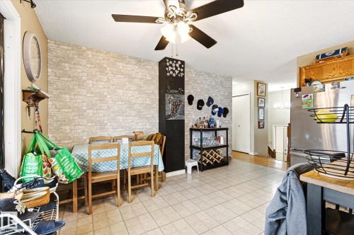 12435 46 Street Nw, Edmonton, AB - Indoor