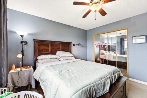 12435 46 Street Nw, Edmonton, AB - Indoor Photo Showing Bedroom