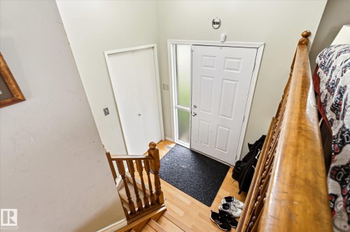 12435 46 Street Nw, Edmonton, AB - Indoor Photo Showing Other Room