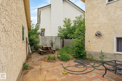 12435 46 Street Nw, Edmonton, AB - Outdoor