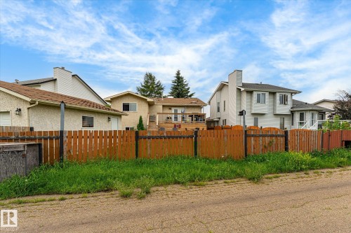 12435 46 Street Nw, Edmonton, AB - Outdoor