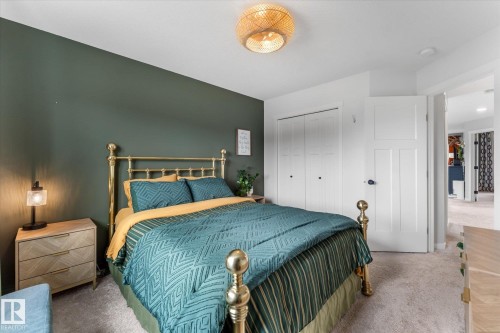 2 Caledon Crescent, Spruce Grove, AB - Indoor Photo Showing Bedroom