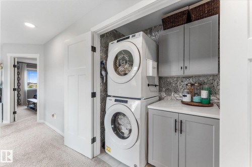 2 Caledon Crescent, Spruce Grove, AB - Indoor Photo Showing Laundry Room