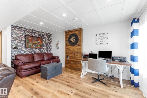 2 Caledon Crescent, Spruce Grove, AB - Indoor Photo Showing Office