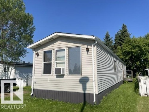 58 The Parkway Northwest, Edmonton, AB - Outdoor