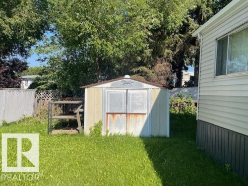 58 The Parkway Northwest, Edmonton, AB - Outdoor