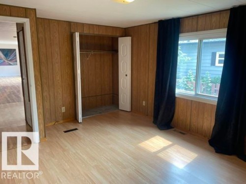 5 Cliff Crescent Northwest, Edmonton, AB - Indoor