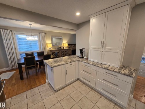 14603 122 Street Nw, Edmonton, AB - Indoor