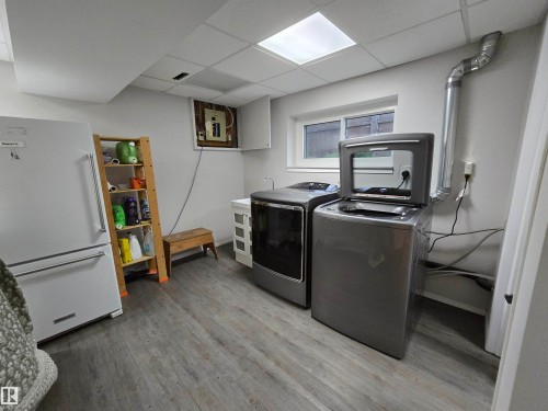 14603 122 Street Nw, Edmonton, AB - Indoor Photo Showing Laundry Room