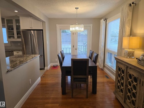 14603 122 Street Nw, Edmonton, AB - Indoor Photo Showing Dining Room