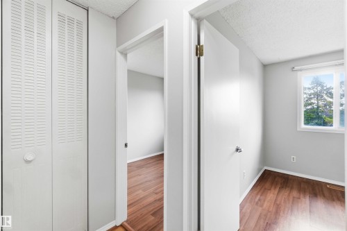 7963 178 Street Nw, Edmonton, AB - Indoor Photo Showing Other Room