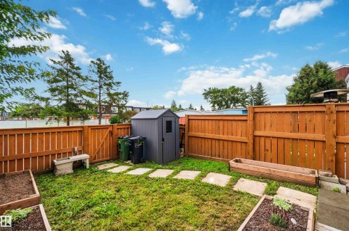7963 178 Street Nw, Edmonton, AB - Outdoor