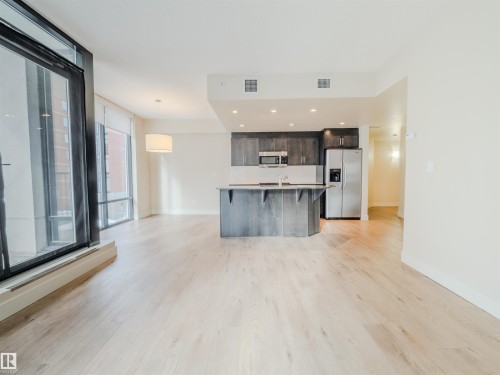 #304 11933 Jasper Av Nw, Edmonton, AB - Indoor Photo Showing Kitchen