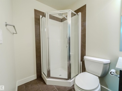 #304 11933 Jasper Av Nw, Edmonton, AB - Indoor Photo Showing Bathroom