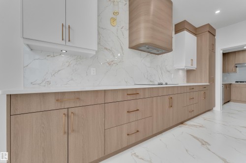 3053 7A Avenue Sw, Edmonton, AB - Indoor Photo Showing Kitchen