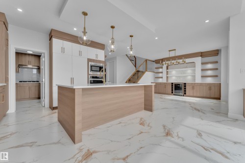 3053 7A Avenue Sw, Edmonton, AB - Indoor Photo Showing Kitchen