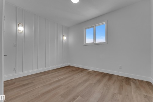 3053 7A Avenue Sw, Edmonton, AB - Indoor Photo Showing Other Room