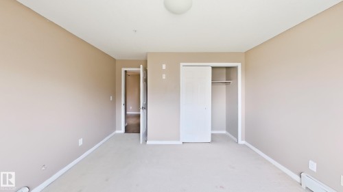#213 5005 165 Av Nw Nw, Edmonton, AB - Indoor Photo Showing Other Room