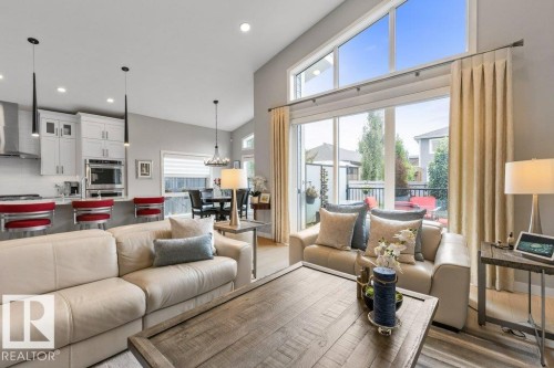 28 Legacy Terrace, St. Albert, AB - Indoor Photo Showing Living Room