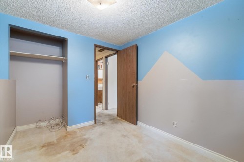 4305 35 Street Nw, Edmonton, AB - Indoor Photo Showing Other Room
