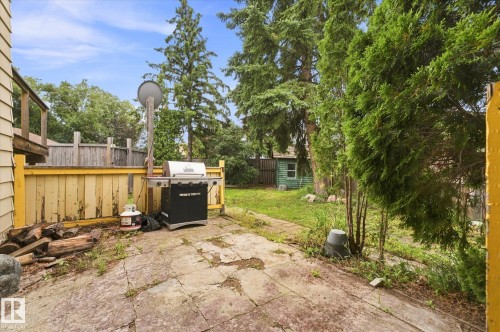 4305 35 Street Nw, Edmonton, AB - Outdoor