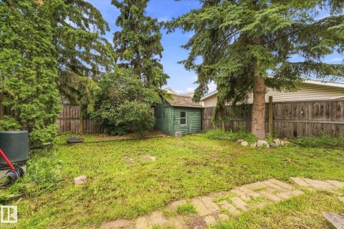 4305 35 Street Nw, Edmonton, AB - Outdoor
