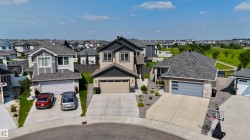17072 45 Street NW  Edmonton, AB T5Y 4C9