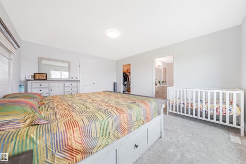 17072 45 Street Nw, Edmonton, AB - Indoor Photo Showing Bedroom