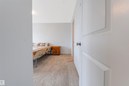 17072 45 Street Nw, Edmonton, AB - Indoor