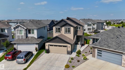 17072 45 Street Nw, Edmonton, AB - Outdoor With Facade