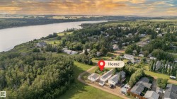 121 Lindgren Street   Ferintosh, AB T0B 1M0