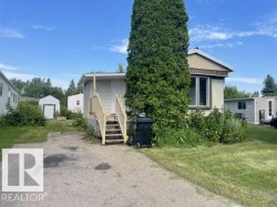 450 Evergreen Park Northwest Edmonton, AB T5Y 4M2
