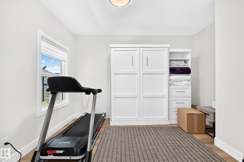 38 Avonlea Way, Spruce Grove, AB - Indoor Photo Showing Other Room