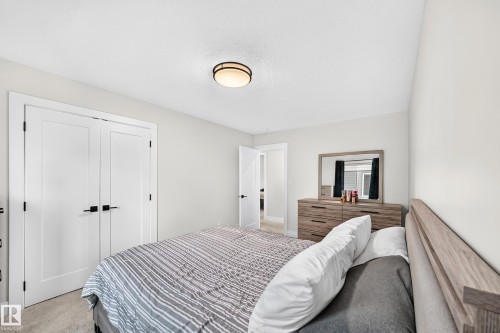38 Avonlea Way, Spruce Grove, AB - Indoor Photo Showing Bedroom