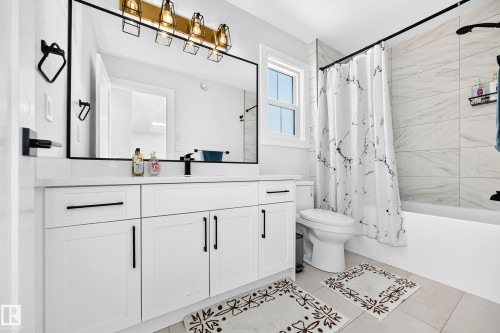 38 Avonlea Way, Spruce Grove, AB - Indoor Photo Showing Bathroom