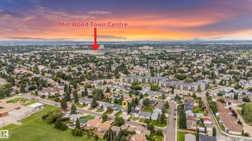 4516 18A Avenue Nw, Edmonton, AB - Outdoor With View