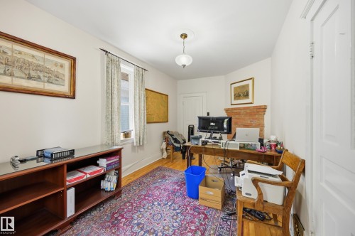 8520 104 Street Nw, Edmonton, AB - Indoor Photo Showing Office