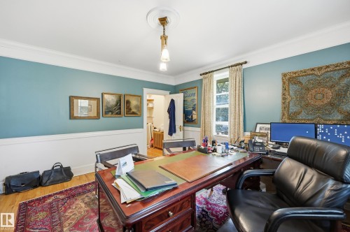 8520 104 Street Nw, Edmonton, AB - Indoor Photo Showing Office