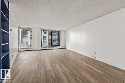 #1004 10045 117 St Nw, Edmonton, AB - Indoor