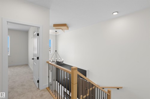 1786 Crossbill Loop Nw, Edmonton, AB - Indoor Photo Showing Other Room