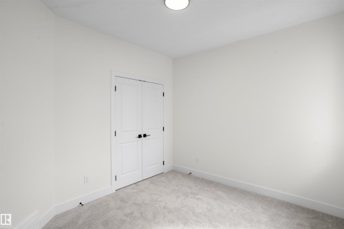 1786 Crossbill Loop Nw, Edmonton, AB - Indoor Photo Showing Other Room